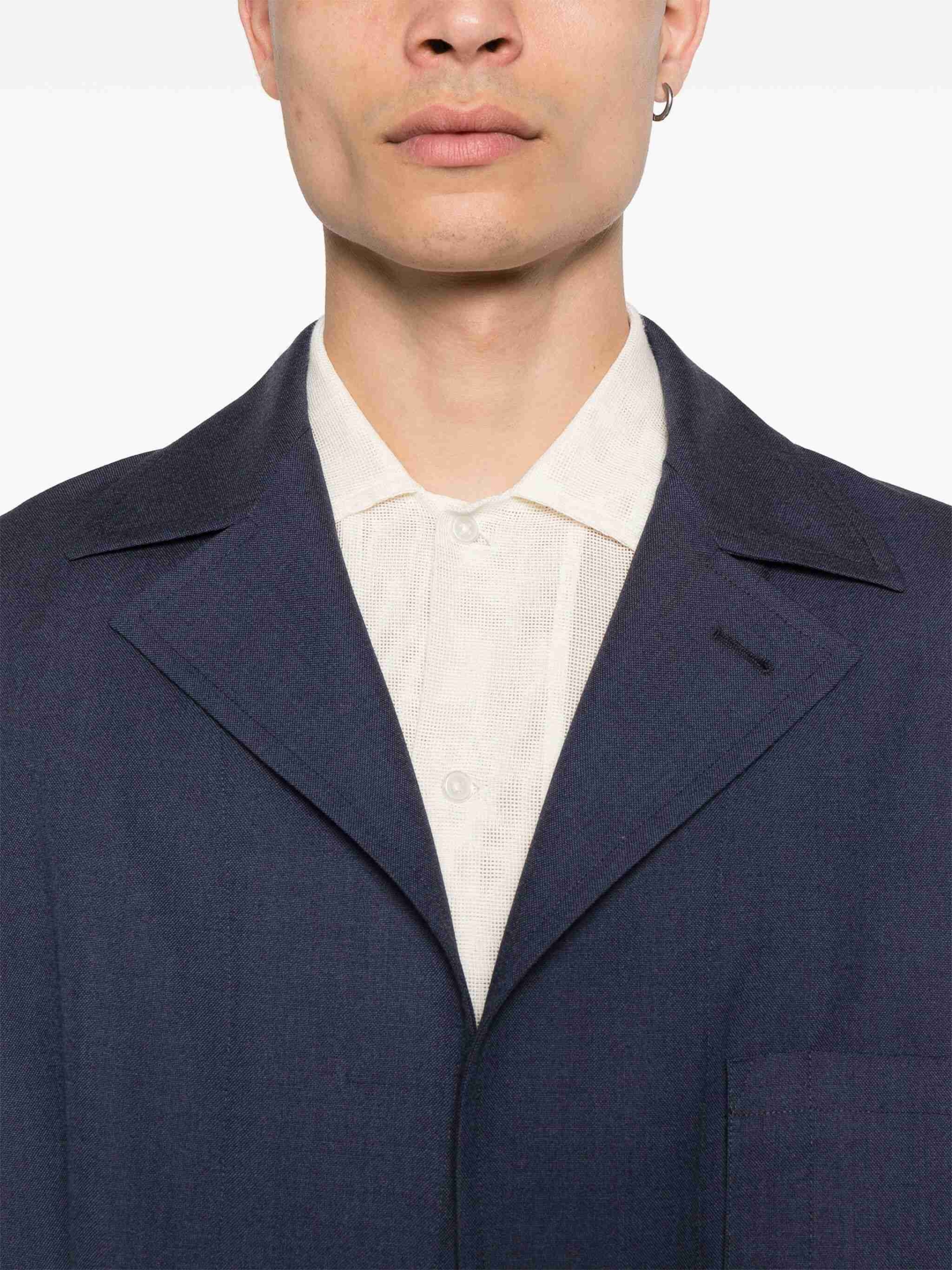 Fendi Wool Blazer Jacket – Classic Elegance with Modern Sophistication - Image 4
