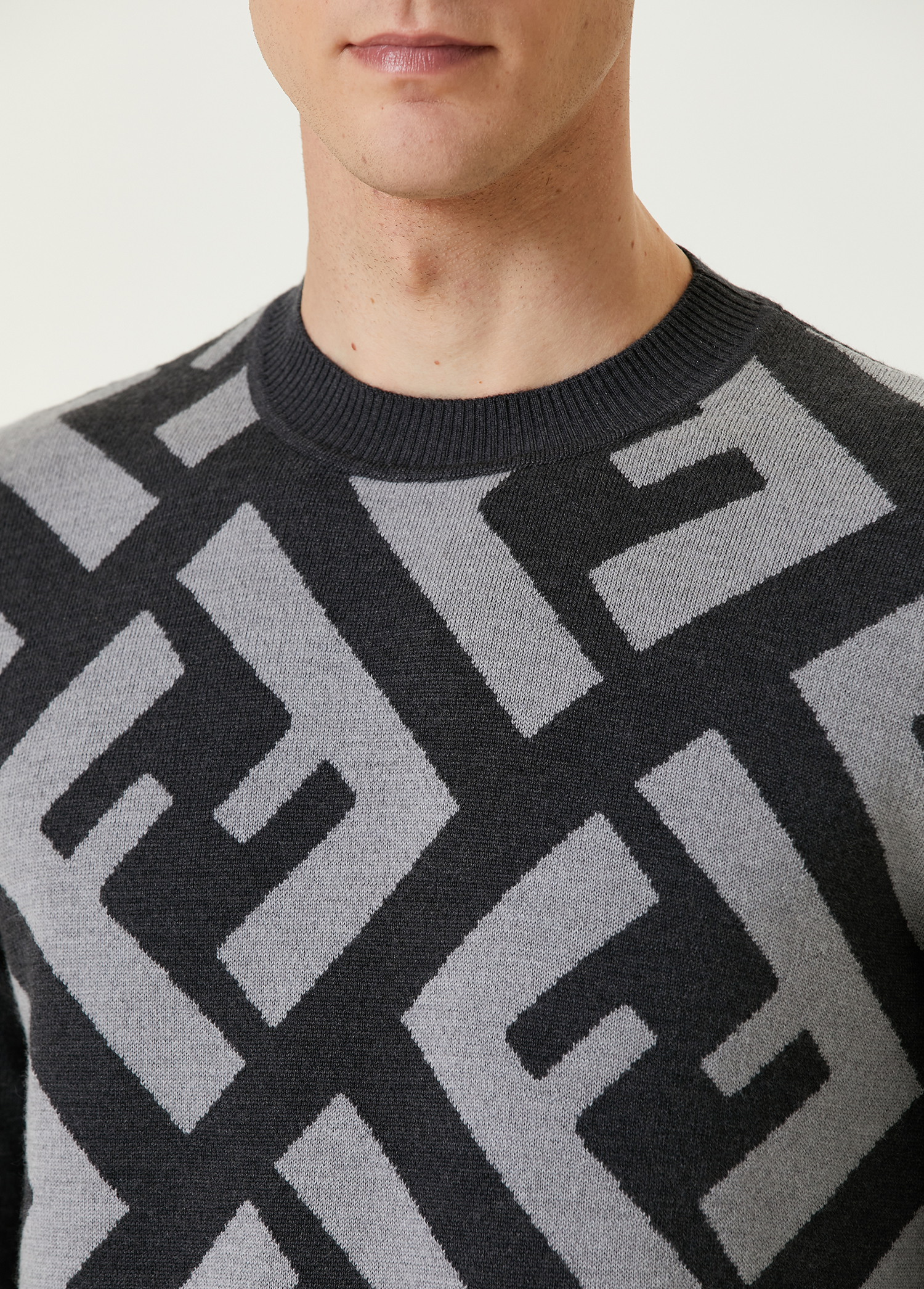 Fendi FF Logo Grey Wool Sweater – 100% Wool Luxury - Image 6