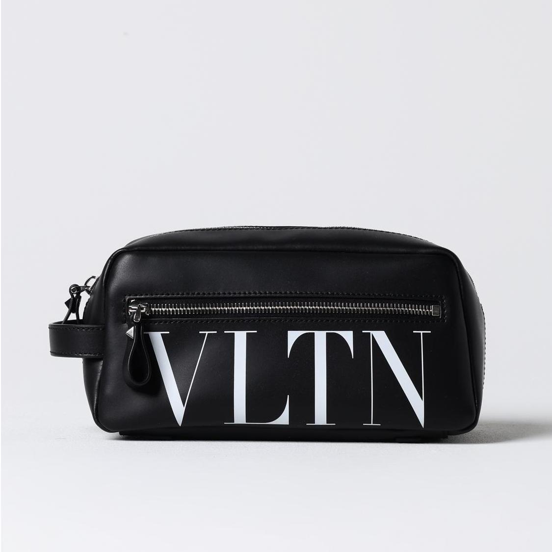 Valentino Garavani Calfskin Medium VLTN Beauty Case