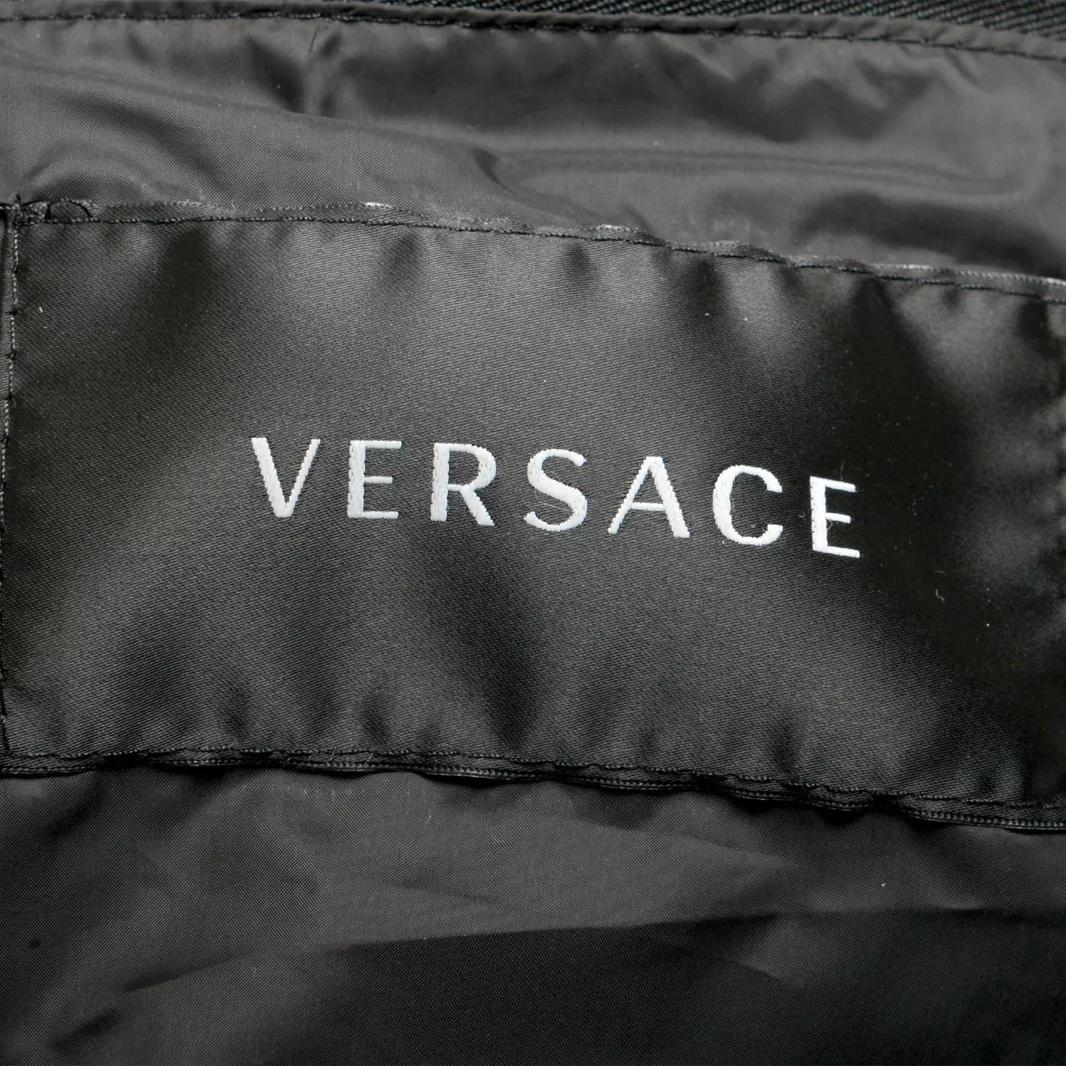 Versace Black Logo Vest with Hood – Stylish and Versatile - Image 5