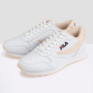 Fila White Sports Sneakers with Contrasting Sole