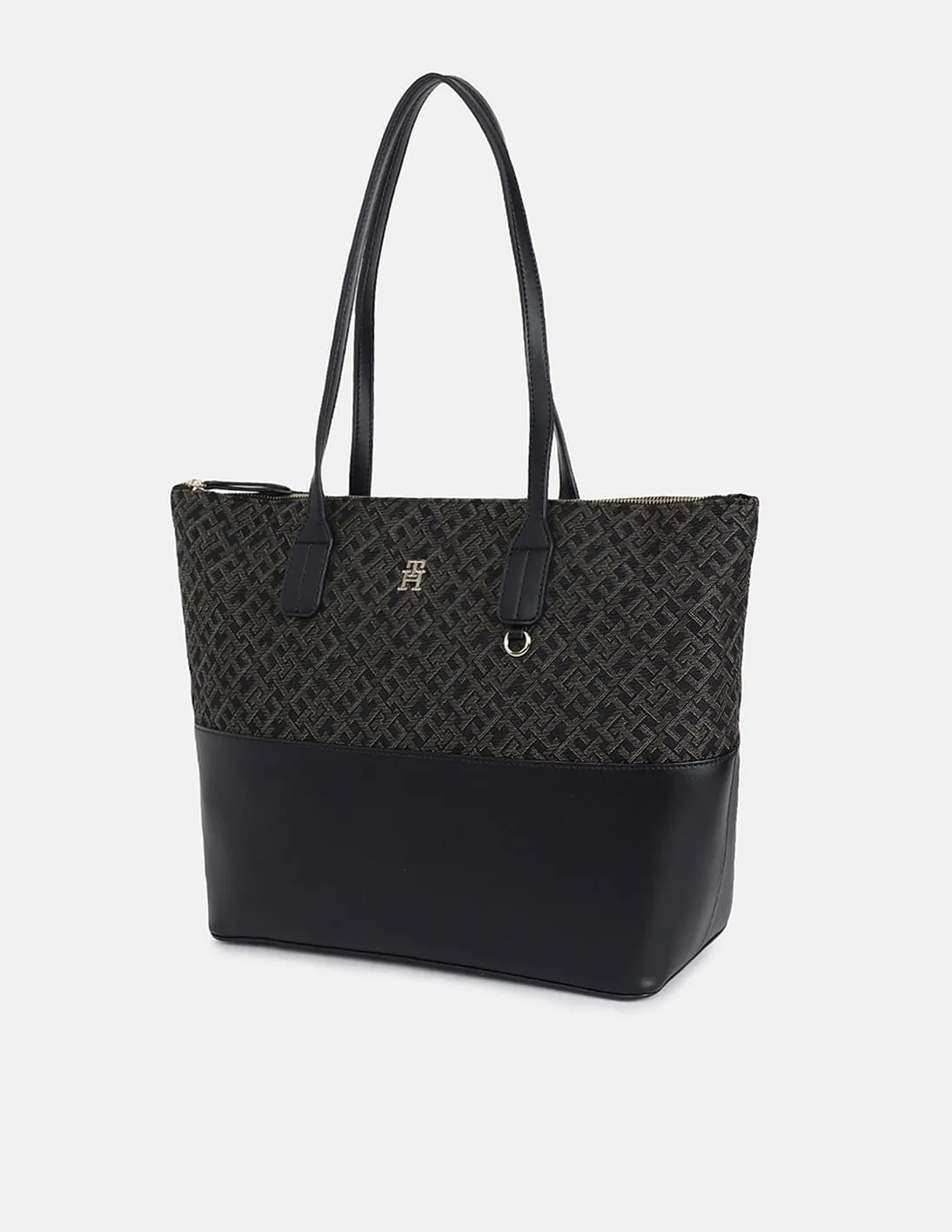 Tommy Hilfiger Women's Black Zip Bag - Image 3