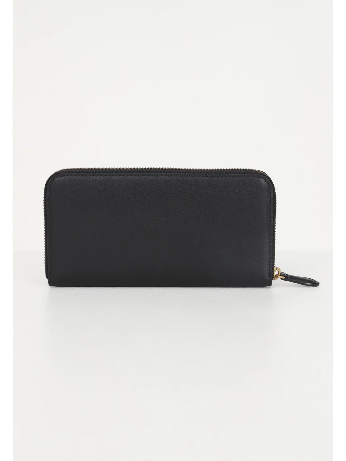 Pinko Women's Black Leather Wallet with Zip Closure - Image 3