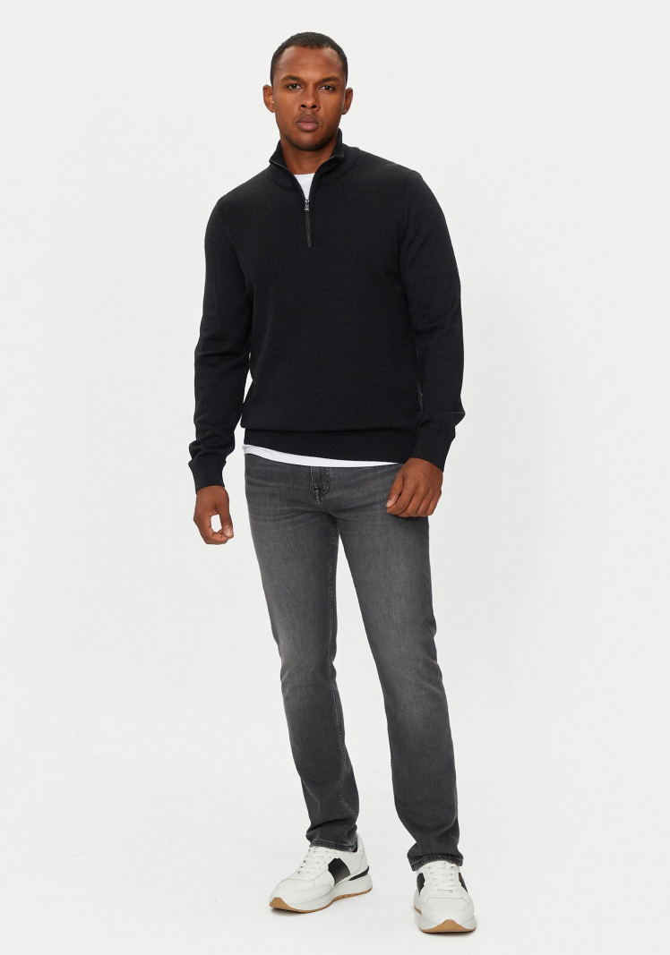 Boss Men's Black Worn-Out Effect Jeans - Image 4