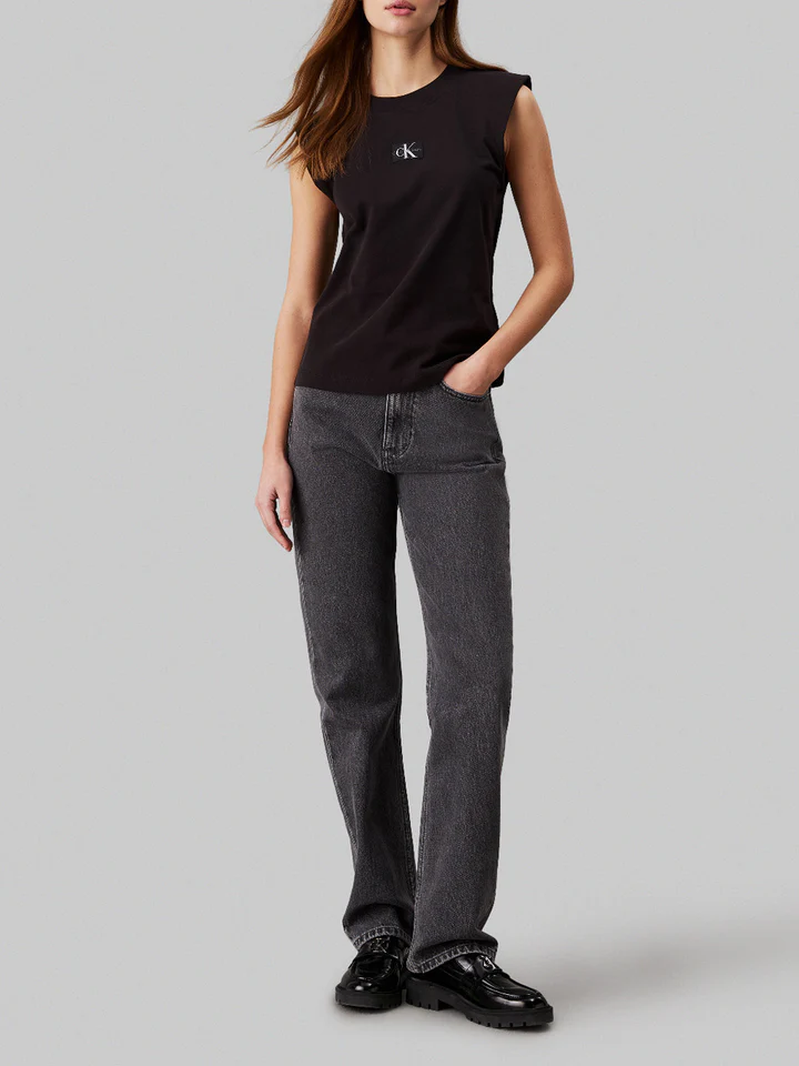 Calvin Klein Jeans Women’s Sleeveless Plain T-Shirt - Image 4
