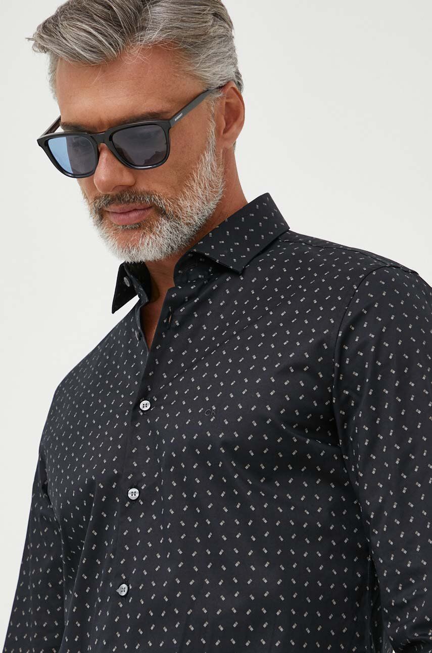 Calvin Klein Men's Classic Long-Sleeve Shirt - Image 5