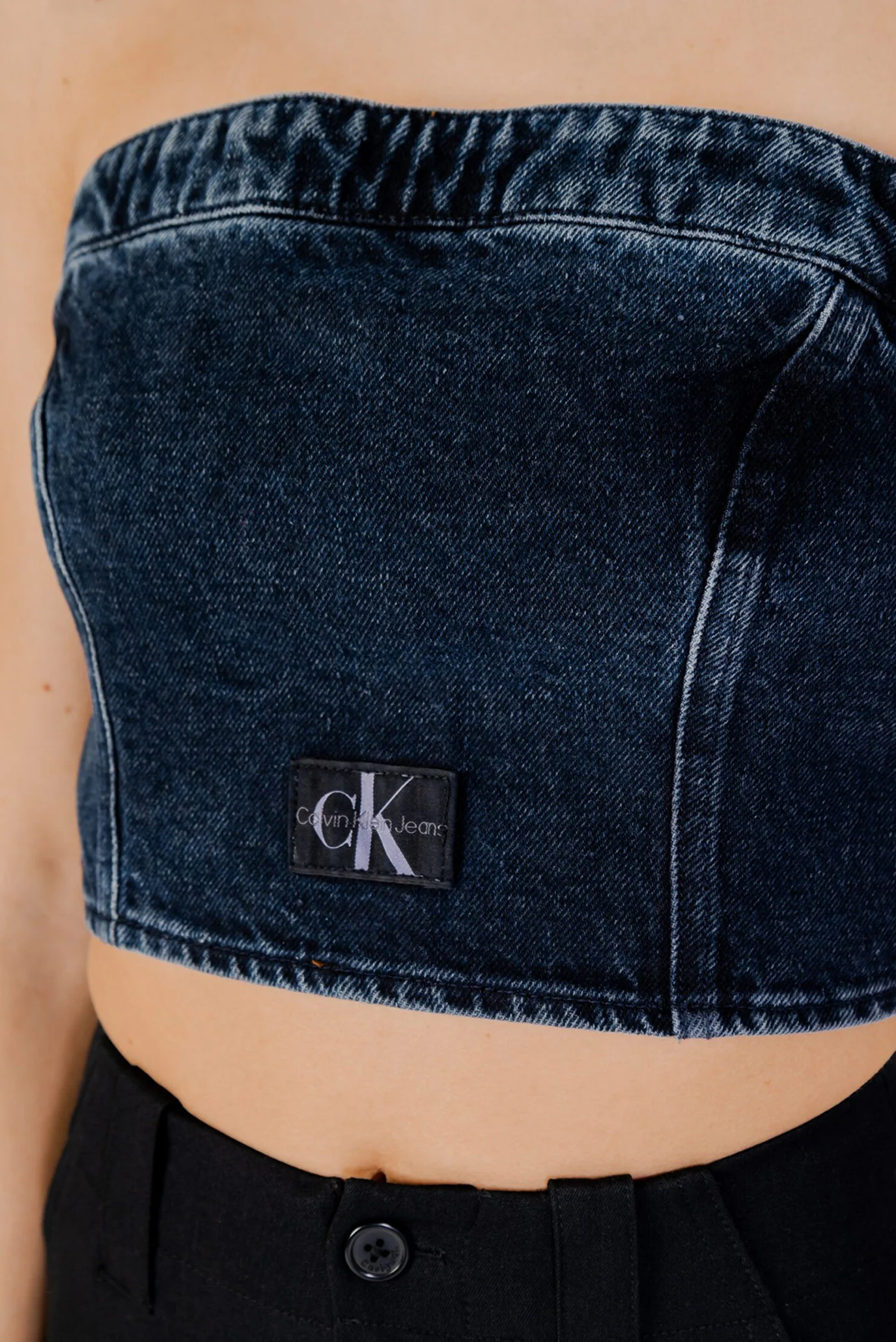 Calvin Klein Jeans Women’s Organic Cotton Blue Top - Image 4